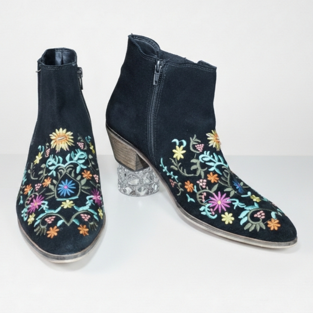 Diba Size 8.5 Booties Embroidered Black Suede Leather Rainbow Floral Western - Picture 1 of 11